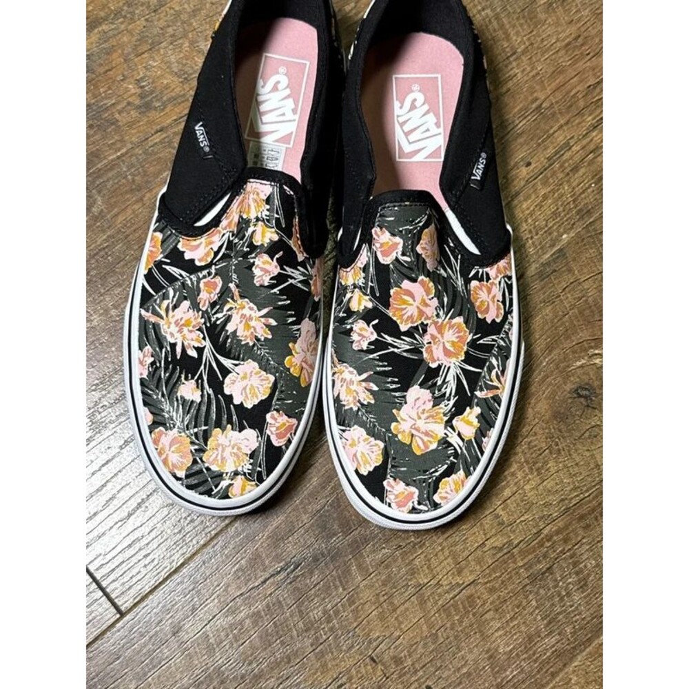 Women’s Floral Van’s Slip On Shoes size 9